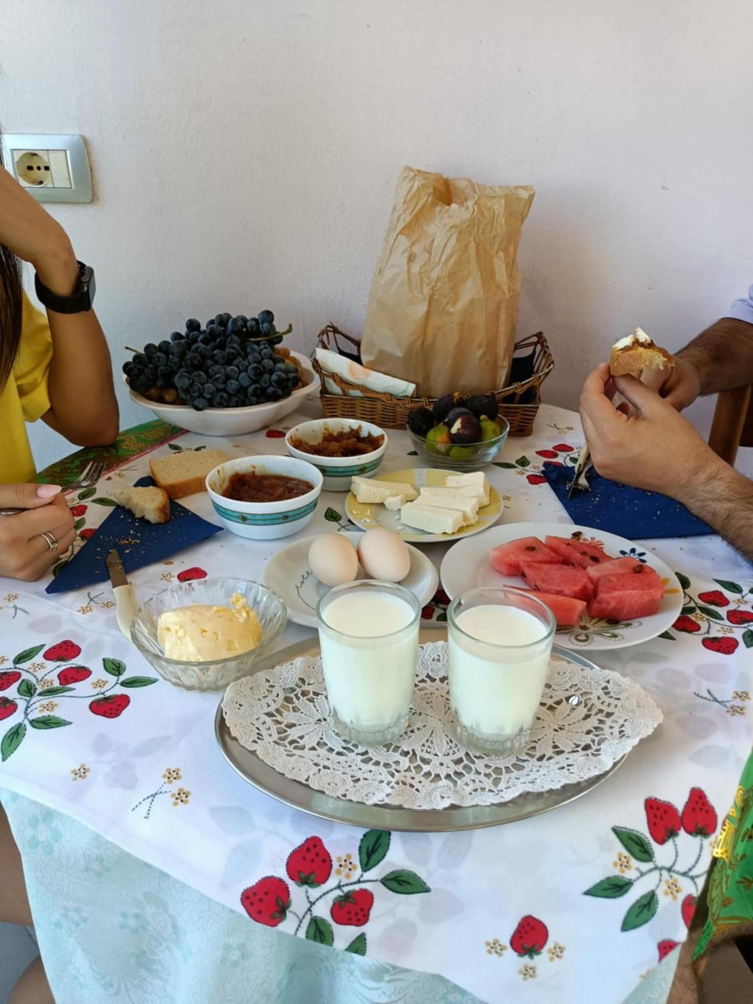 Guest House Fetie Berat Zewnętrze zdjęcie